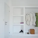 The New Islas Apartments